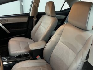 COROLLA 2019 06.jpg