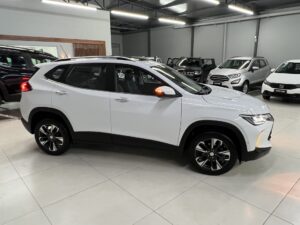TRACKER 2024 04.jpg