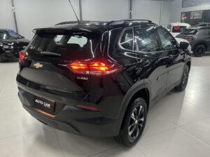 TRACKER 2021 16.jpg
