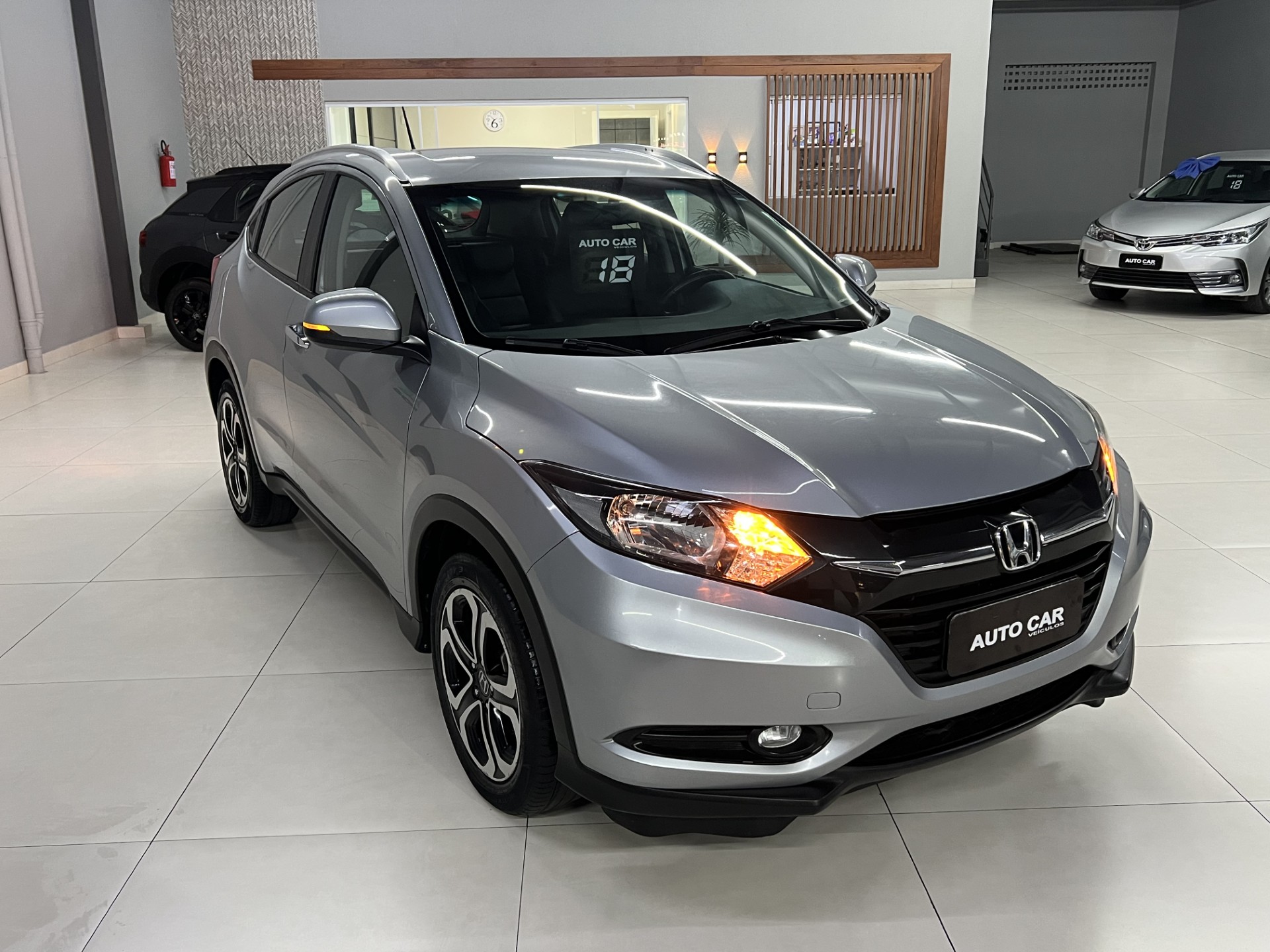 HR-V 2018 04.jpg