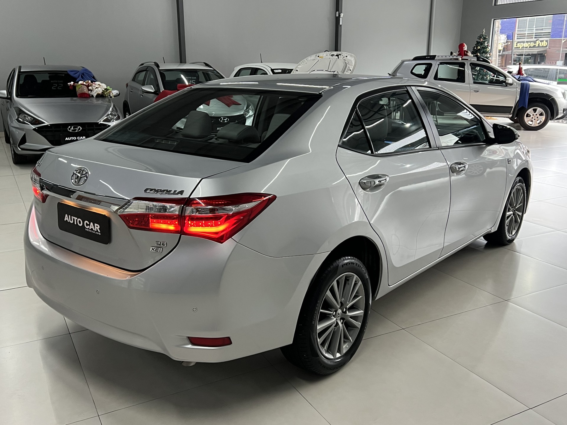 COROLLA 2016 16.jpg