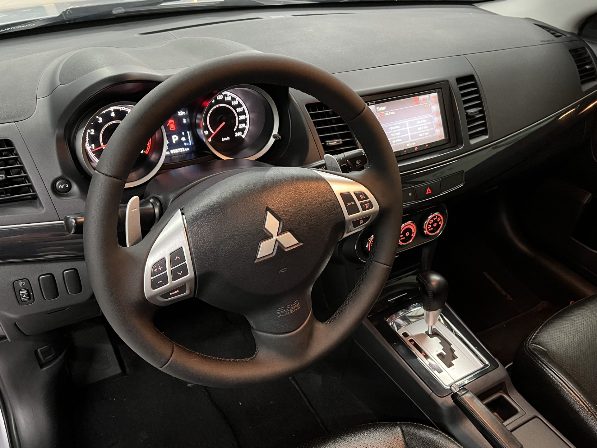 LANCER 06.jpg